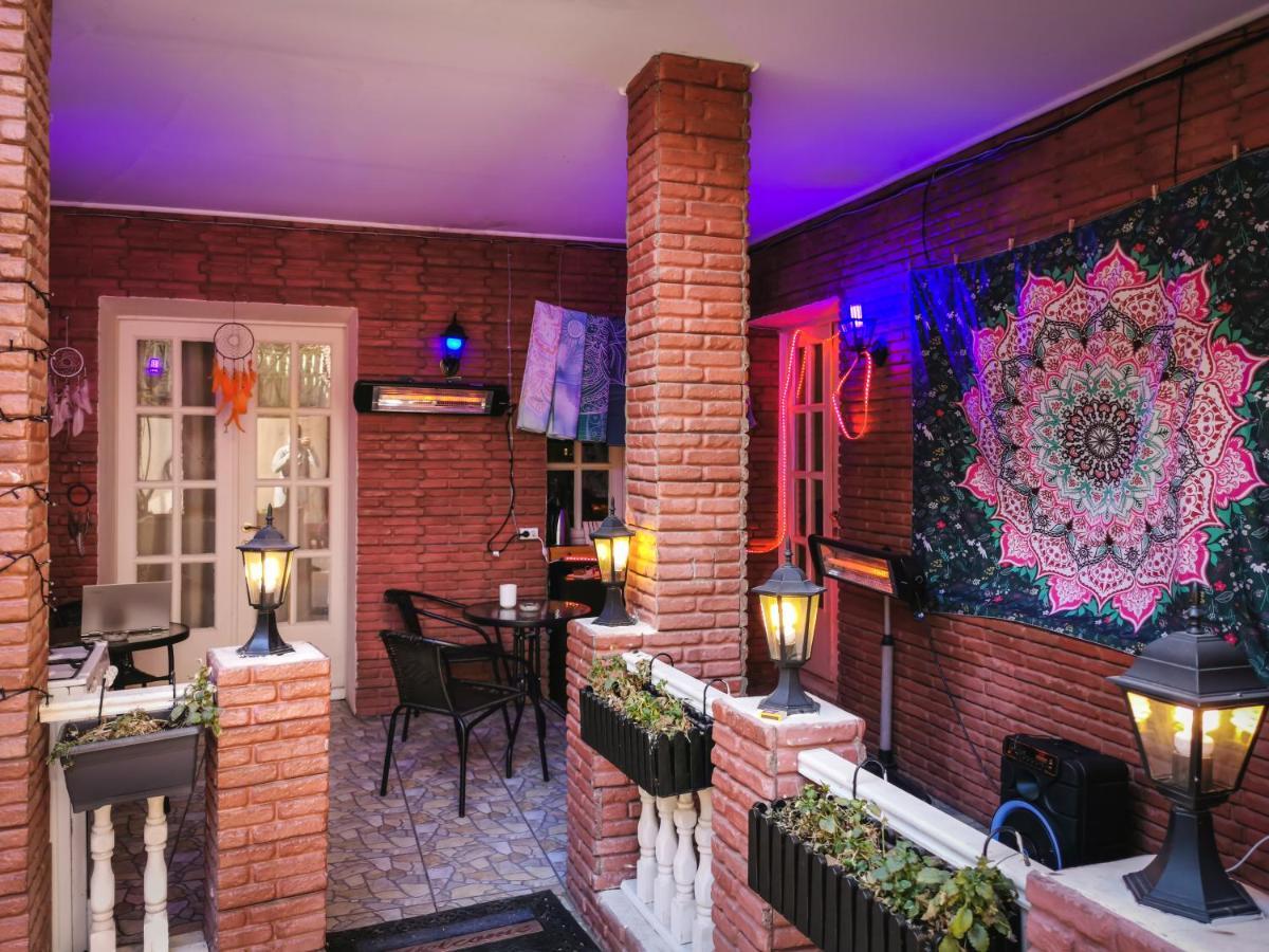 Myvibe Hotel Тбилиси Екстериор снимка
